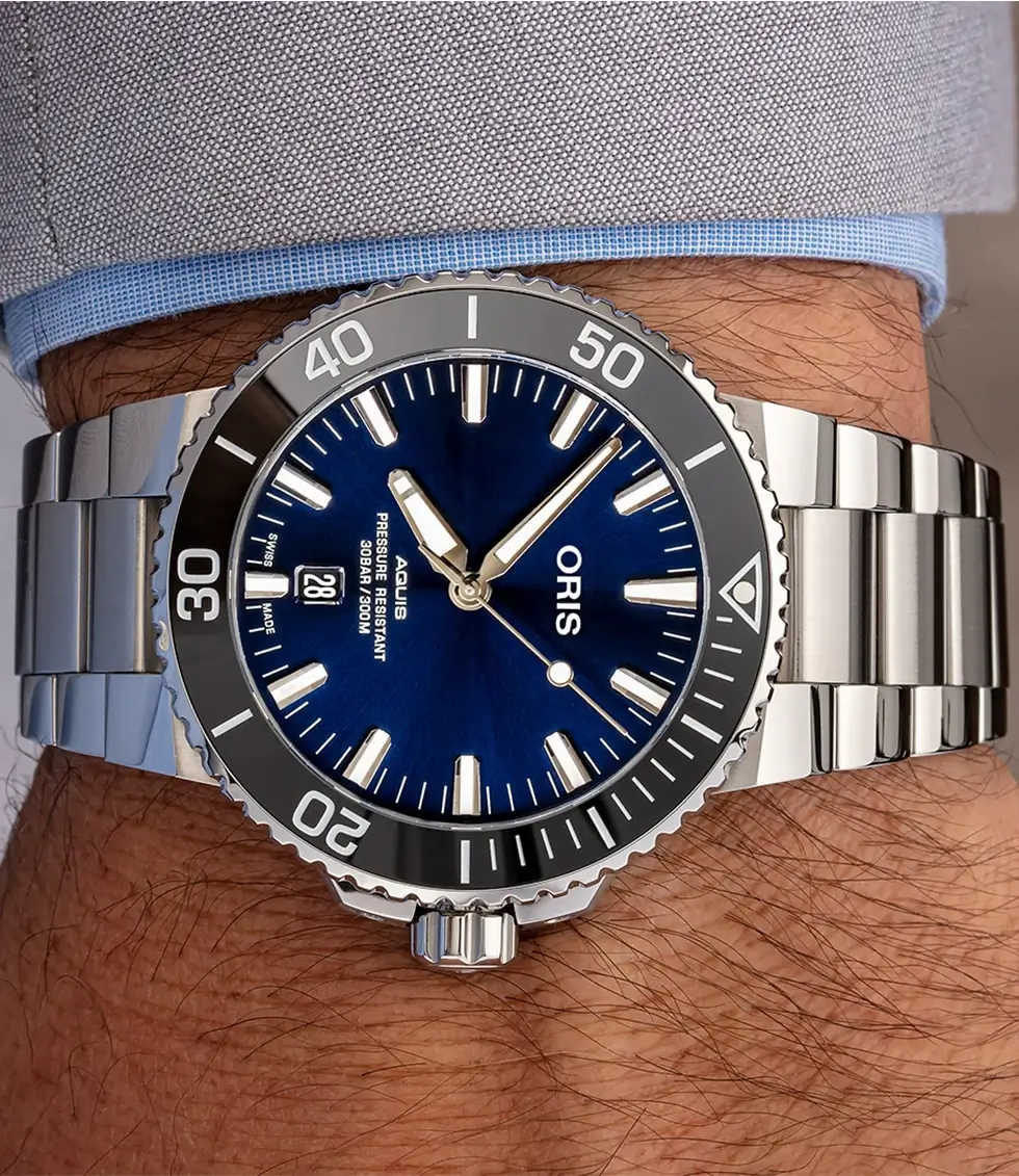 Oris Aquis Date